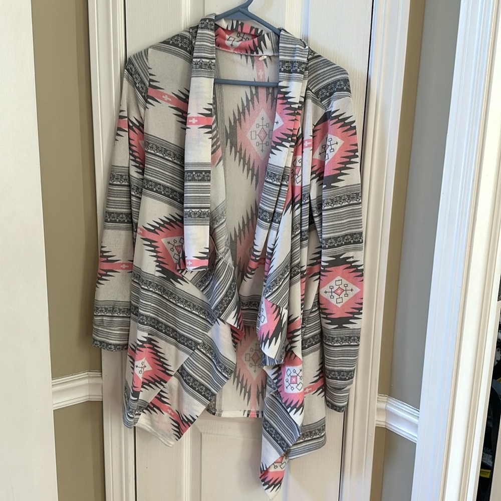 Gray white and pink shawl